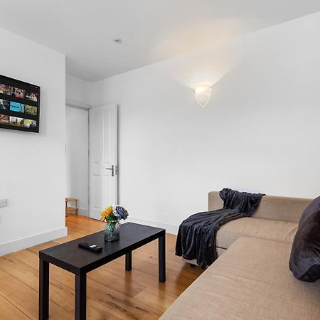 Modern Flat In Stockwell, 10 Mins From Oxford Circus Apartment London Exterior photo